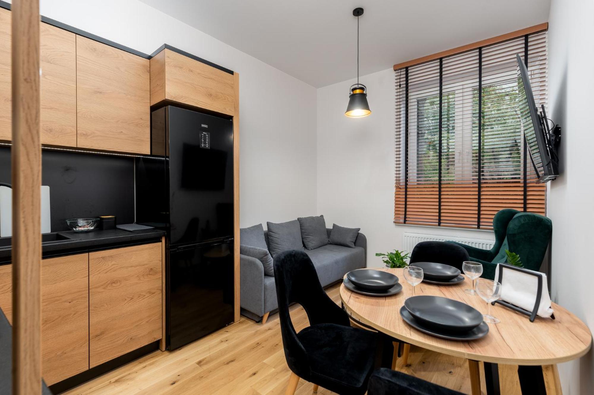 Revesen Premium Apartments Krakow Exterior photo